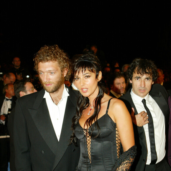 Archives - Vincent Cassel et Monica Bellucci et Vincent Cassel lors de la montée des marches du film ''Irréversible'' pendant le 55ème Festival de Cannes, le 24 mai 2002. ©Frédéric Piau/Bestimage 