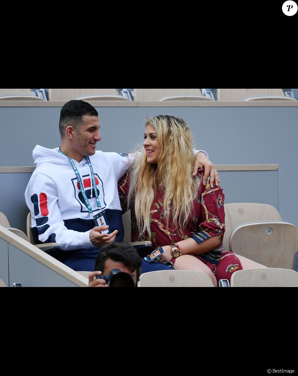 Exclusif - Marion Bartoli a été surprise par son mari Yahya Boumediene pour son anniversaire.