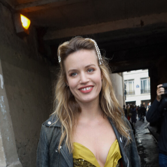 Georgia May Jagger (fille de Mick Jagger et Jerry Hall) arrive au Garage Amelot pour assister au défilé de mode Vivienne Westwood (collection printemps/été 2022) à Paris, le 2 octobre 2021. © Veeren Ramsamy-Christophe Clovis/Bestimage