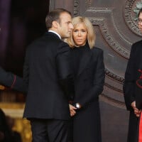 Mort de Bernard Tapie : Emmanuel et Brigitte Macron "touchés" par sa disparition