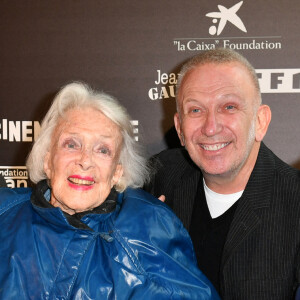 Costa-Gavras, Micheline Presle, Jean-Paul Gaultier- Visite privée de l'exposition Cinémode par Jean-Paul Gaultier à la cinémathèque française à Paris le 3 octobre 2021. © Veeren Ramsamy - Christophe Clovis/Bestimage