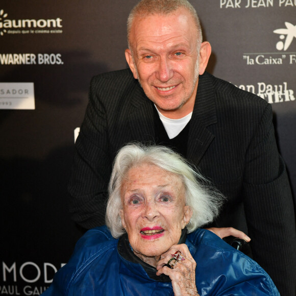 Jean-Paul Gaultier, Micheline Presle - Visite privée de l'exposition Cinémode par Jean-Paul Gaultier à la cinémathèque française à Paris le 3 octobre 2021. © Veeren Ramsamy - Christophe Clovis/Bestimage