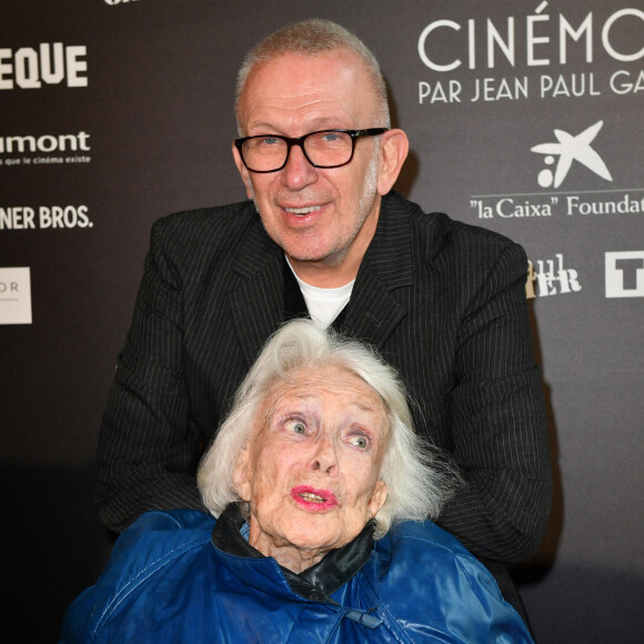 Jean-Paul Gaultier, Micheline Presle - Visite privée de l'exposition Cinémode par Jean-Paul Gaultier à la cinémathèque française à Paris le 3 octobre 2021. © Veeren Ramsamy - Christophe Clovis/Bestimage