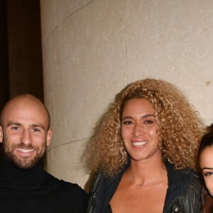 Moussa Niang et sa femme Gaya, François Alu, Denitsa Ikonomova et Maxime Dereymez - Visite privée de l'exposition Cinémode par Jean-Paul Gaultier à la cinémathèque française à Paris le 3 octobre 2021. © Veeren Ramsamy - Christophe Clovis/Bestimage