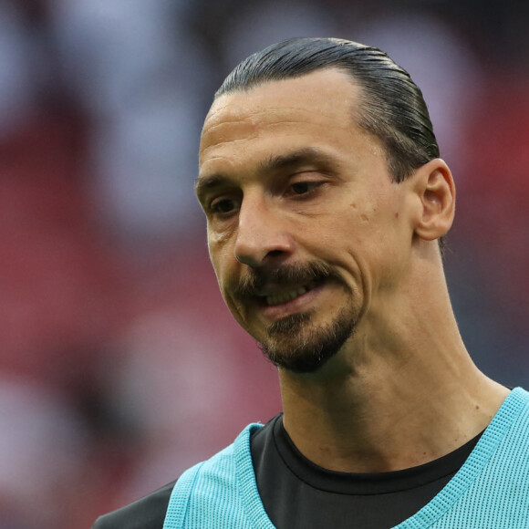 Zlatan Ibrahimovic avant le match de serie A opposant l'AC Milan à la Lazio Rome" au stade Giuseppe Meazz à Milan, Italie, le 12 septembre 2021. © Jonathan Moscrop/Sportimage/Cal Sport Media/Zuma Press/Bestimage