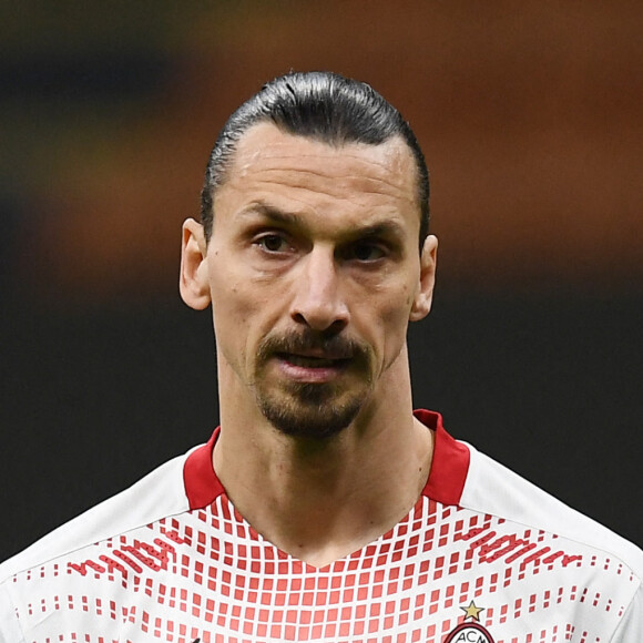 Zlatan Ibrahimovic lors du match de la Ligue Europa opposant l'AC Milan à l'Étoile rouge de Belgrade au stade Giuseppe-Meazza à Milan, Italie, le 25 février 2021. Le match s'est terminé par un match nul 1-1. © Images Sport/Panoramic/Bestimage