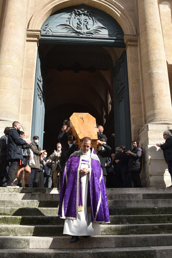 Obsèques de François Florent (de son vrai nom François Eichholtzer, fondateur du Cours Florent d'art dramatique à Paris) en l'église Saint Roch à Paris. Le 4 octobre 2021. © Bestimage