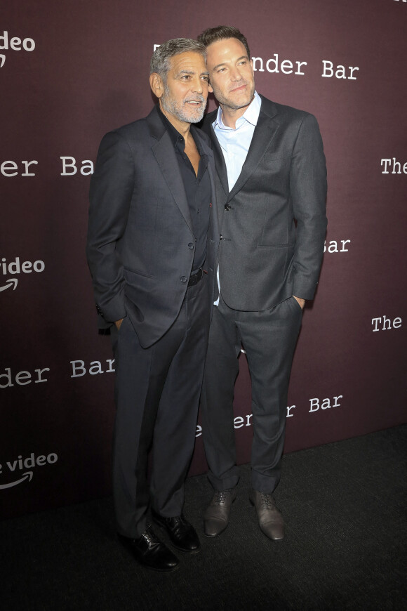 George Clooney et Ben Affleck - Première du film "The Tender Bar" à Los Angeles, le 4 octobre 2021. © Future-Image via Zuma Press/Bestimage