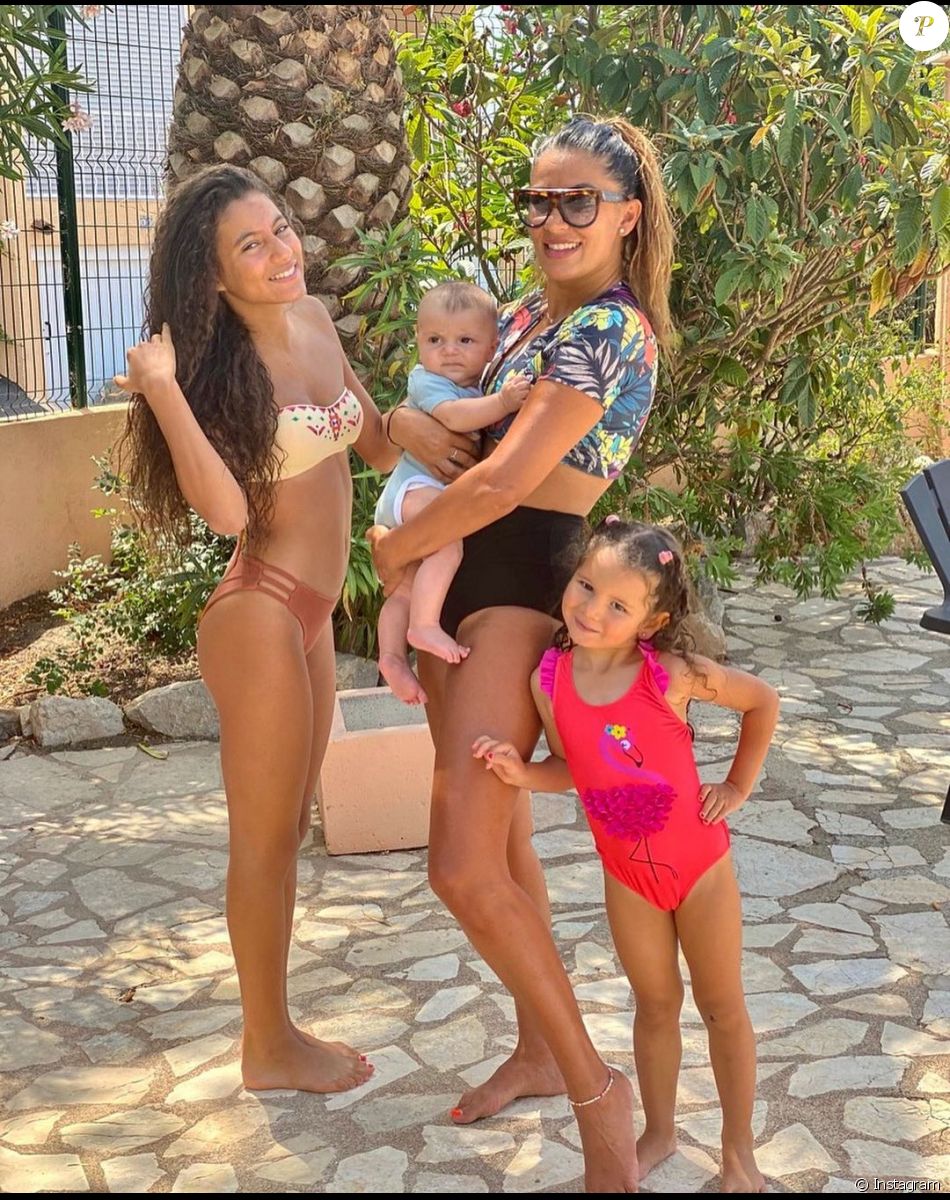 Wafa de "Koh-Lanta" avec ses enfants Manel, Jenna et Aaron