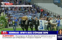 Hommage à Bernard Tapie au Stade Vélodrome, à Marseille.