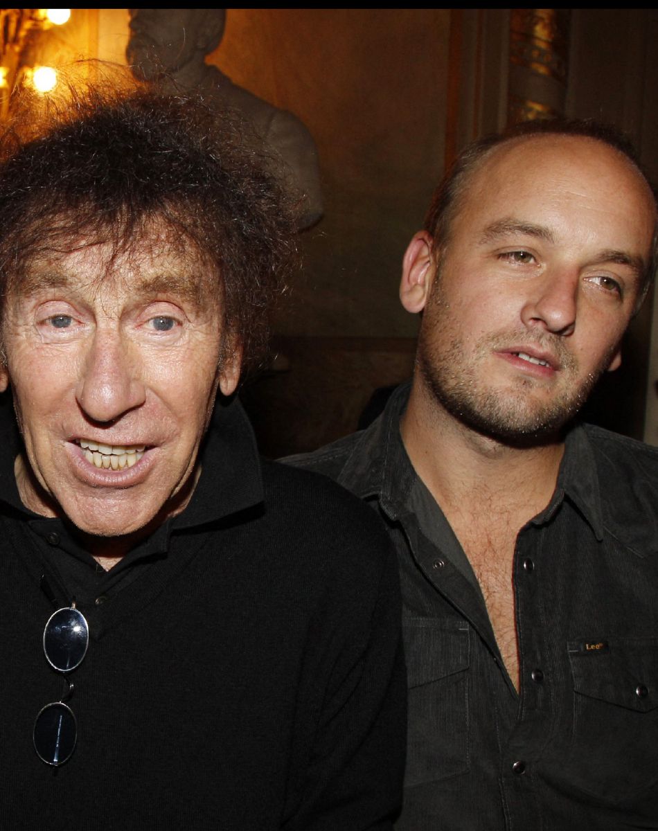Alain Souchon et ses fils Pierre et Ours à Paris.