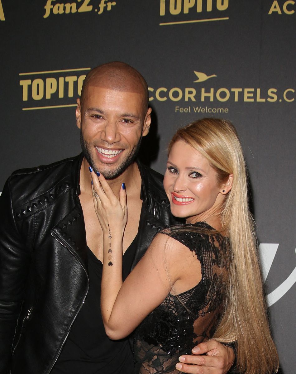 Xavier Delarue et sa femme Tatiana-Laurence Delarue - 4ème cérémonie des Melty Future Awards au Grand Rex à Paris, le 6 février 2017. © Denis Guignebourg/Bestimage