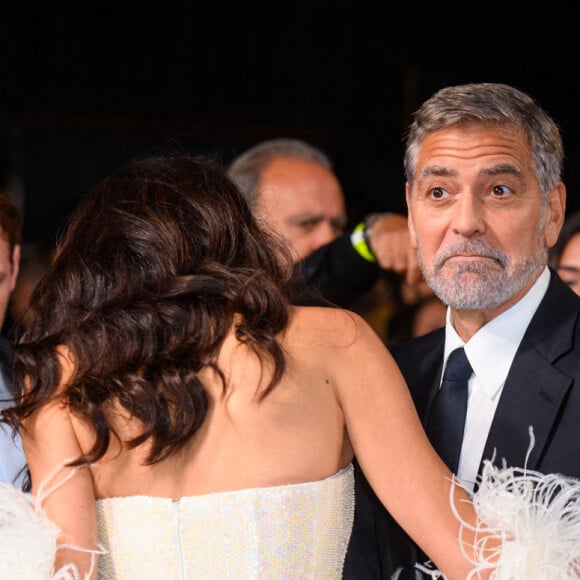 George et Amal Clooney - Première du film "The Tender Bar" lors du 65e Festival du film de Londres (BFI). Le 10 octobre 2021. @ Matt Crossick/Empics/ABACAPRESS.COM