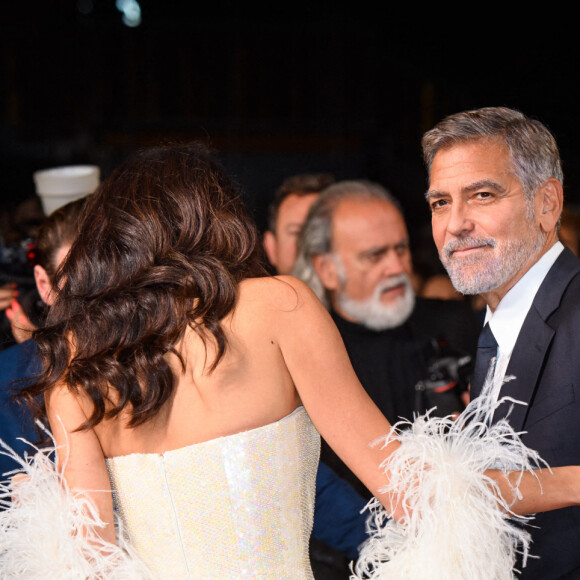 George et Amal Clooney - Première du film "The Tender Bar" lors du 65e Festival du film de Londres (BFI). Le 10 octobre 2021. @ Matt Crossick/Empics/ABACAPRESS.COM