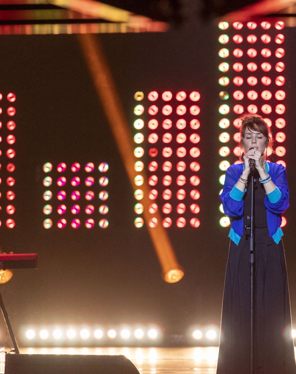 Exclusif - La chanteuse Zaz - 10ème édition du concert caritatif "Leurs voix pour l'espoir" au profit de la fondation ARCAD (Aide et recherche en Cancérologie Digestive) et la lutte contre le cancer du pancréas à l'Olympia à Paris le 11 octobre 2021. © Marc Ausset-Lacroix - Pierre Perusseau / Bestimage
