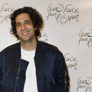 Exclusif - Max Boublil - Photocall de la 10ème édition du concert caritatif "Leurs voix pour l'espoir" au profit de la fondation ARCAD (Aide et recherche en Cancérologie Digestive) et la lutte contre le cancer du pancréas à l'Olympia à Paris le 11 octobre 2021. © Marc Ausset-Lacroix - Pierre Perusseau / Bestimage