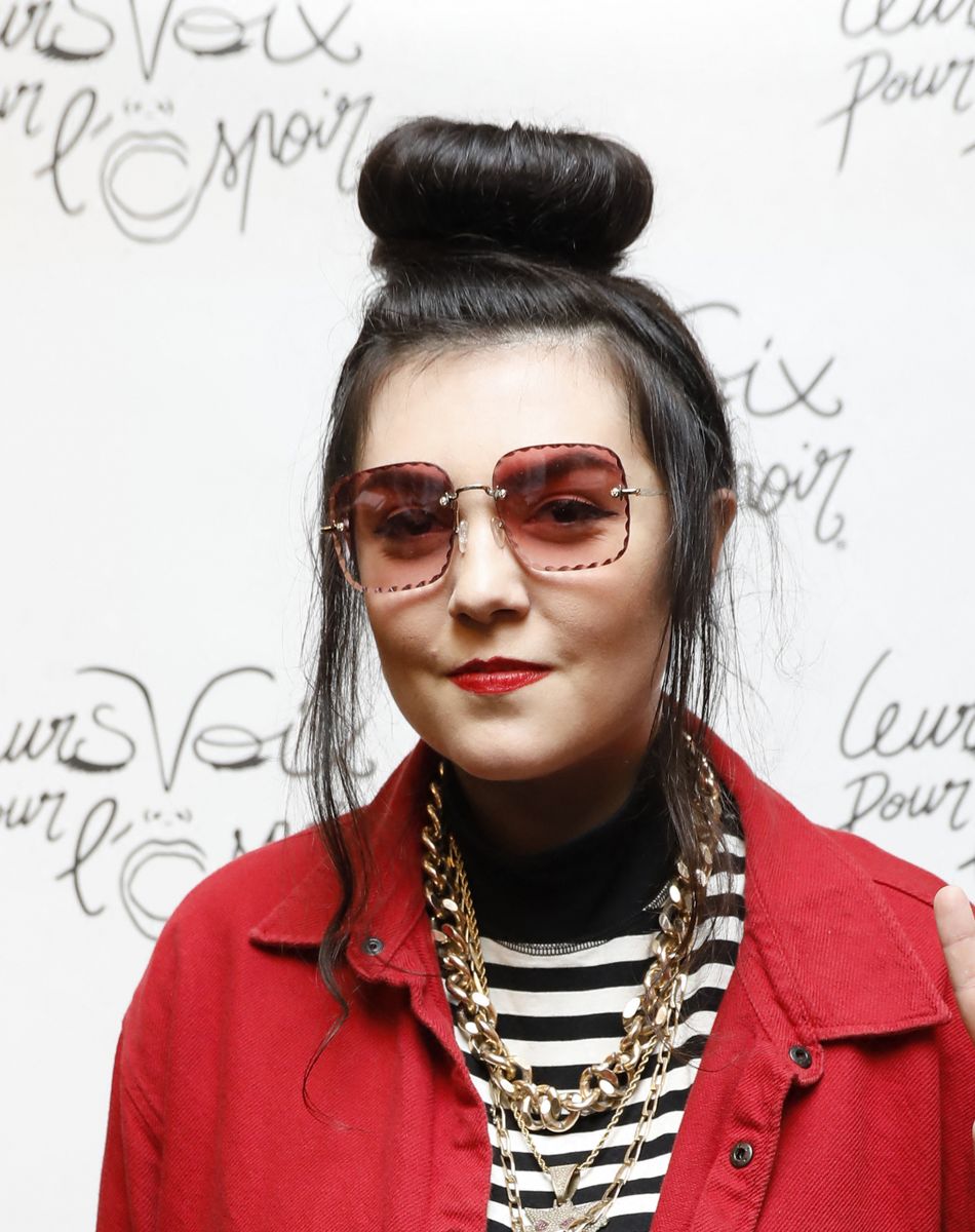 Exclusif - Hoshi - Photocall de la 10ème édition du concert caritatif "Leurs voix pour l'espoir" au profit de la fondation ARCAD (Aide et recherche en Cancérologie Digestive) et la lutte contre le cancer du pancréas à l'Olympia à Paris le 11 octobre 2021. © Marc Ausset-Lacroix - Pierre Perusseau / Bestimage