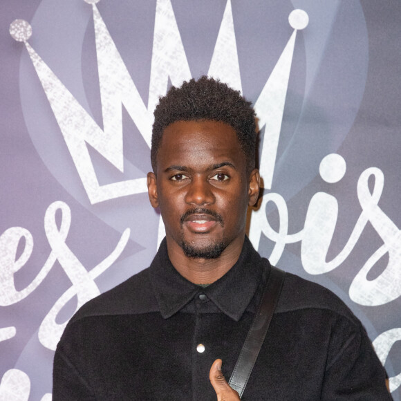 Exclusif - Black M - Photocall du 8ème gala de l'association "Les Rois du Monde" avec un plateau d'artistes et une vente aux enchères au profit des enfants défavorisés, orphelins et hospitalisés, suivi d'une soirée dansante à la Salle Wagram à Paris, le 2 mars 2020. © Cyril Moreau-Rachid Bellak/Bestimage