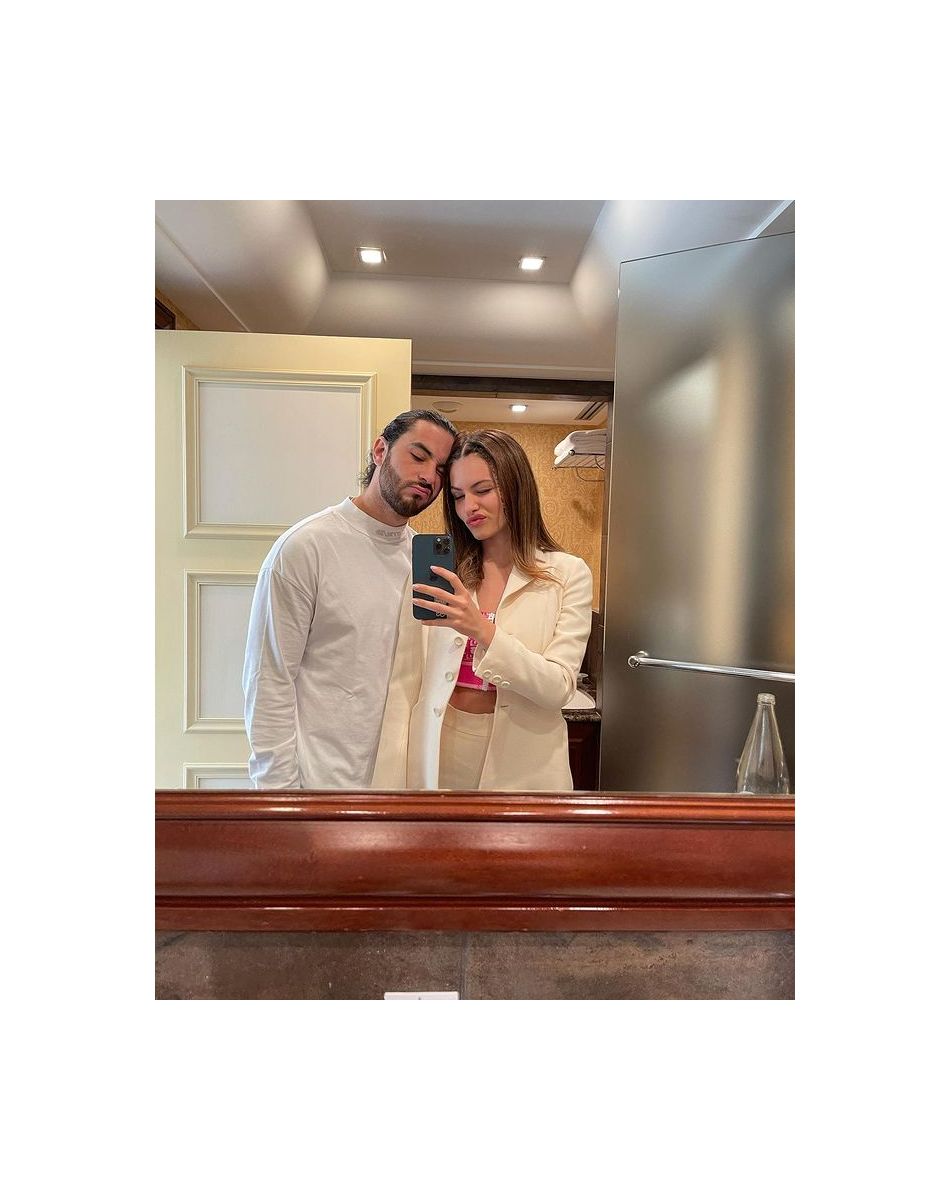 Thylane Blondeau et son fiancé Ben Attal sur Instagram.