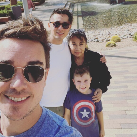 Romain Taillandier, l'ex-mari d'Alex Goude, file le parfait amour avec son compagnon Junior Velazquez, devenu le beau-père du petit Elliot.