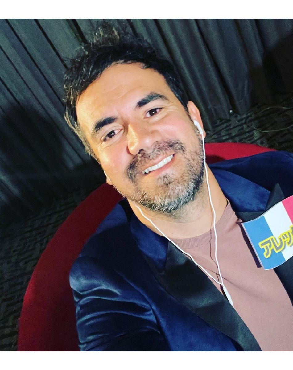 Alex Goude, séparé de son mari Romain Taillandier mais heureux papa du petit Elliot.