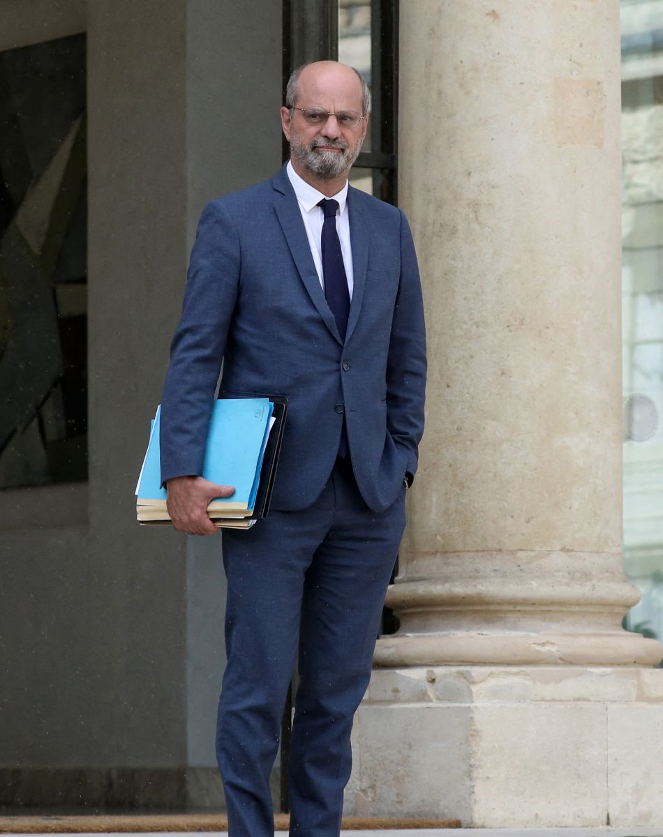 Jean-Michel Blanquer, ministre de l'Éducation à la sortie du conseil des ministres, le 29 septembre 2021, au palais de l'Elysée, à Paris, France.