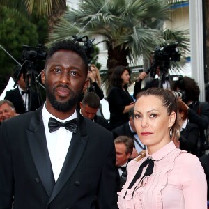 Thomas Ngijol et sa compagne Karole Rocher - Montée des marches de la cérémonie de clôture du 69ème Festival International du Film de Cannes. Le 22 mai 2016. © Olivier Borde-Cyril Moreau/Bestimage