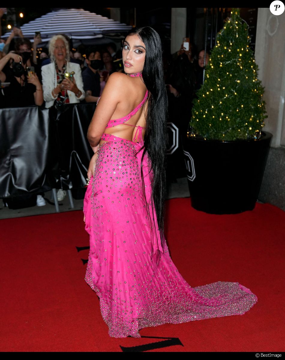 Lourdes Leon à la sortie de l'hôtel Mark pour se rendre à la soirée du Met Gala (Met Ball) 2021 à New York City, New York, Etats-Unis, le 13 septembre 2021.