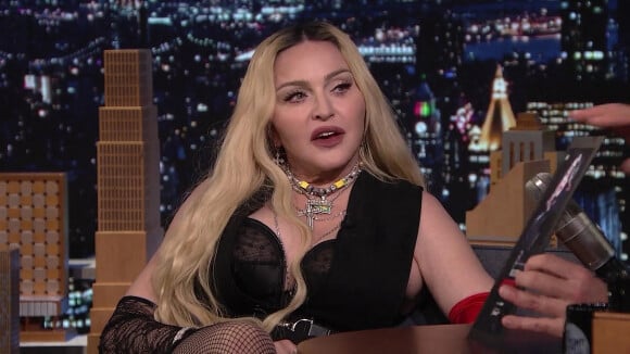 Madonna sur le plateau de l'émission "The Tonight Show starring Jimmy Fallon". Lors du Late Show de Jimmy Kimmel, vendredi 8 octobre 2021.
