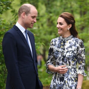 Le prince William, duc de Cambridge, et Catherine (Kate) Middleton, duchesse de Cambridge, en visite au "Chelsea Flower Show" à Londres.