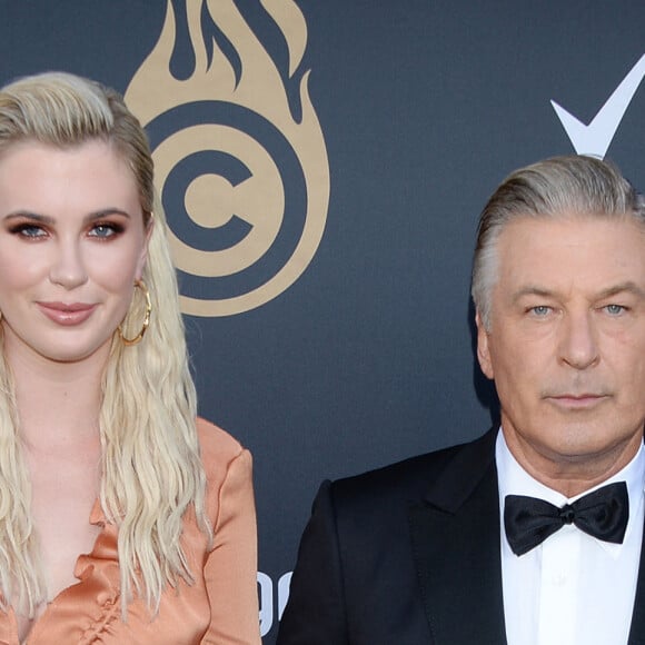 Ireland Baldwin et son père Alec Baldwin - Photocall du Comedy Central Roast of A.Baldwin,The Saban Theatre, Beverly Hills, le 7 septembre 2019. 