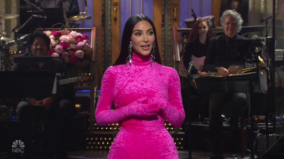 Kim Kardashian dans l'émission "Saturday Night Live".