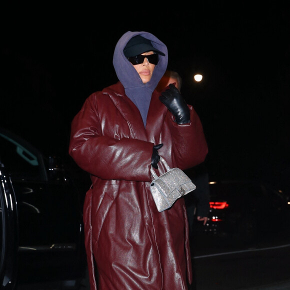 Kim Kardashian arrive à son hôtel à New York, après les répétitions de l'émission "Saturday Night Live". Le 7 octobre 2021