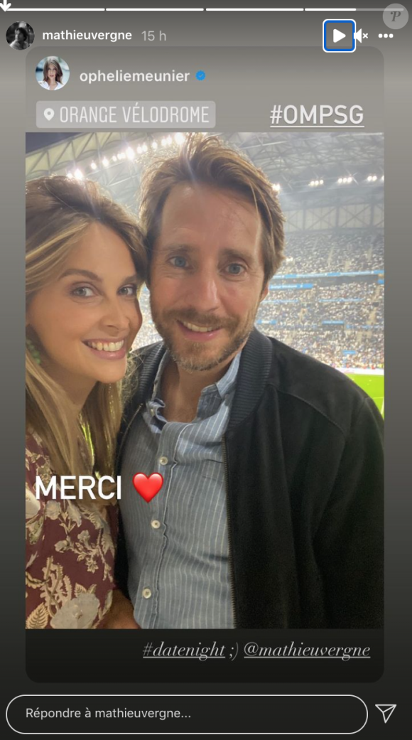 Ophélie Meunier et Mathieu Vergne au match OM - PSG le dimanche 24 octobre 2021 au Vélodrome, à Marseille. Il s'agit de la première sortie du couple depuis la naissance de leur 2e enfant.