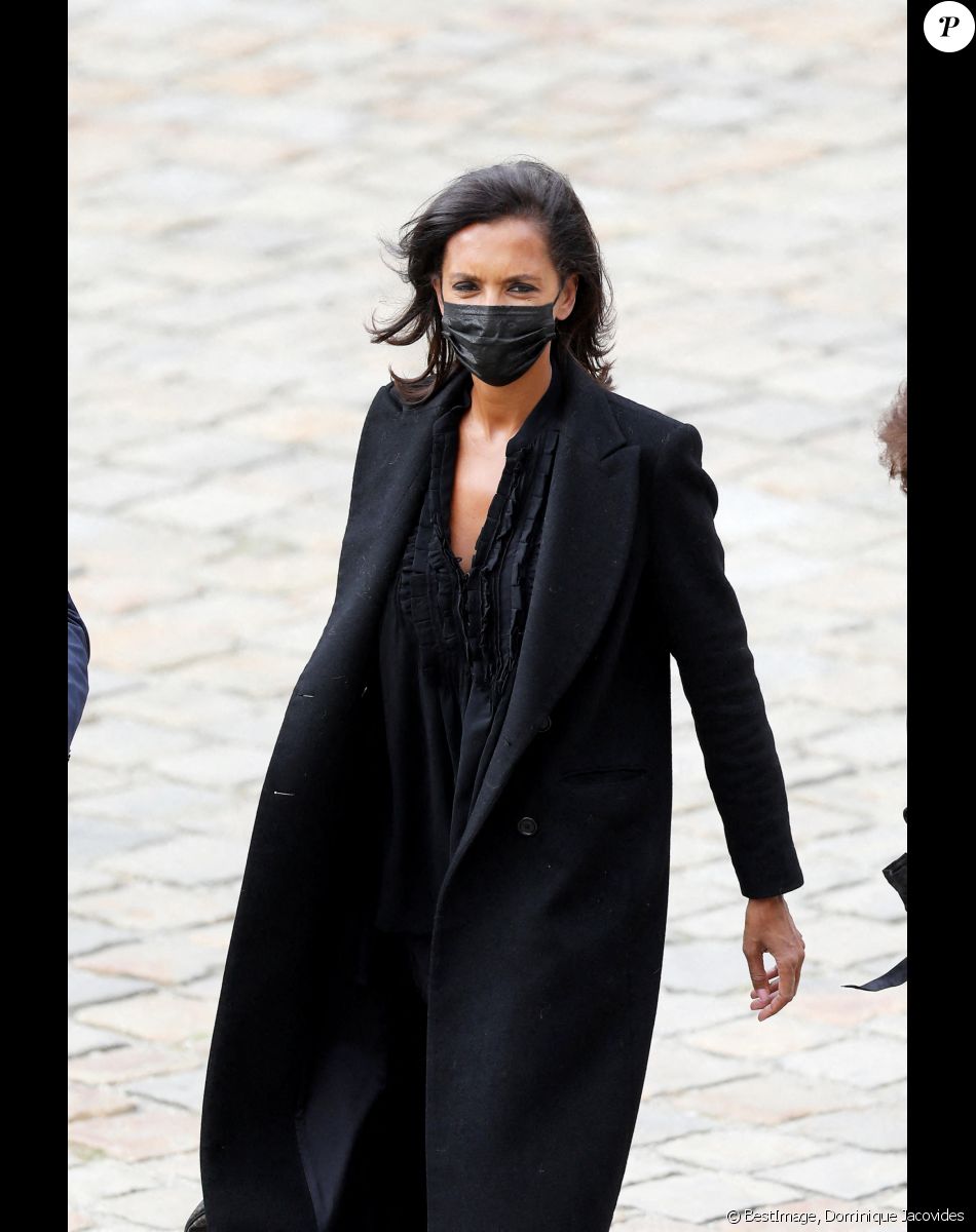 Karine Le Marchand lors de la cérémonie d'hommage national à Jean-Paul Belmondo à l'Hôtel des Invalides à Paris, France, le 9 septembre 2021. © Dominique Jacovides/Bestimage