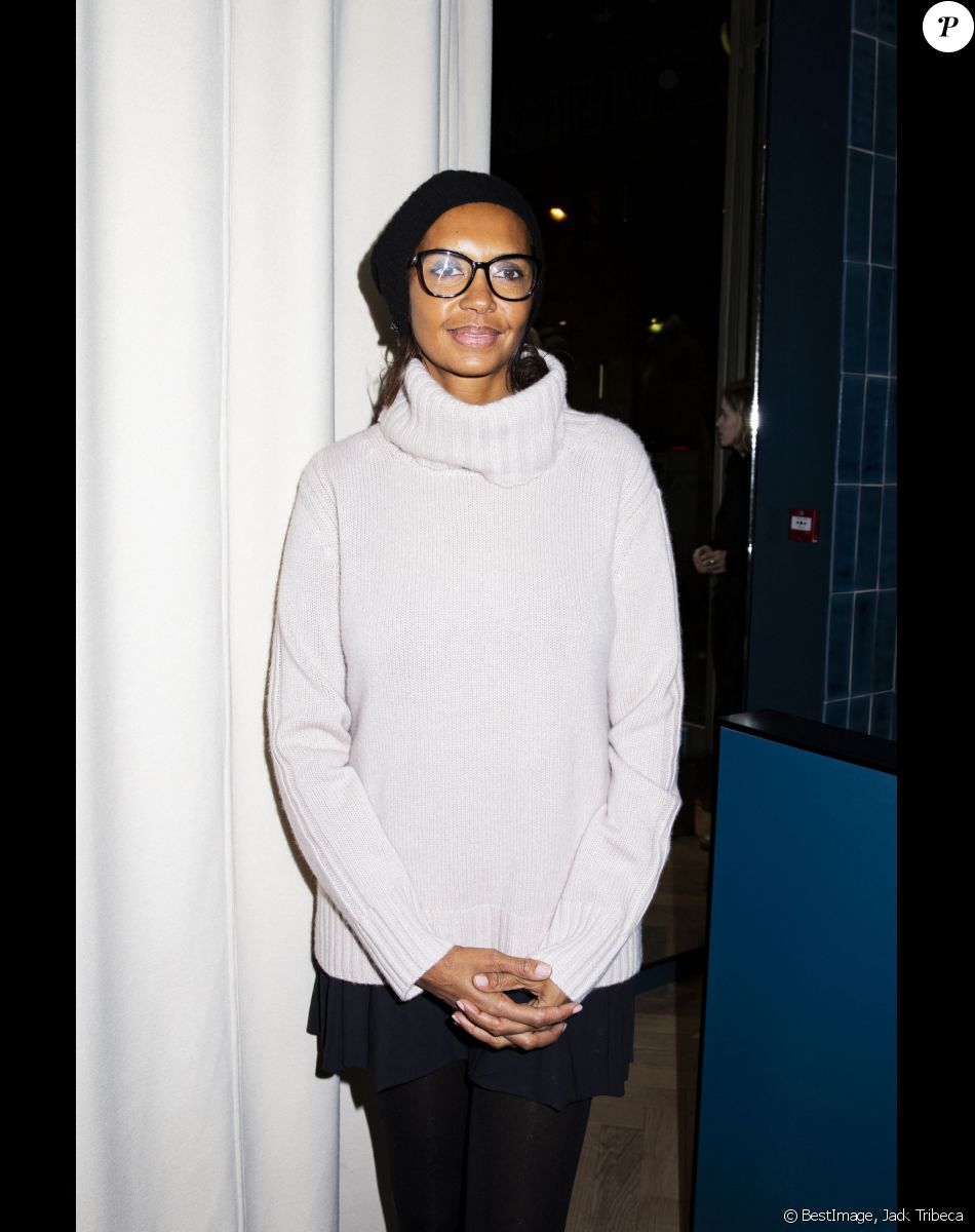 Exclusif - Karine Le Marchand lors de l'inauguration de la boutique flagship "Kujten" (marque française spécialisée dans le cachemire), située avenue Victor Hugo à Paris, le 27 novembre 2019. © Jack Tribeca/Bestimage