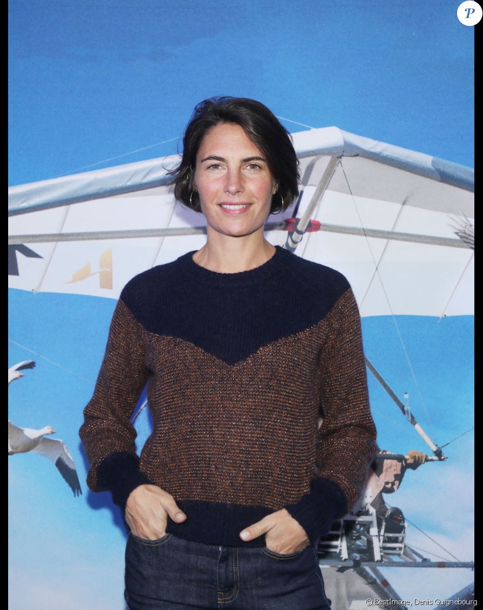 Alessandra Sublet à l'avant-première du film "Donne-moi des Ailes" au cinéma UGC Normandie à Paris, le 6 octobre 2019. © Denis Guignebourg/Bestimage