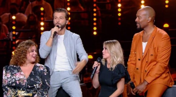 Magalie Vaé, Jérémy Amelin, Maud Verdeyen et Jean-Luc Guizonne lors du prime pour les 20 ans de la "Star Academy", le 30 octobre 2021, sur TF1