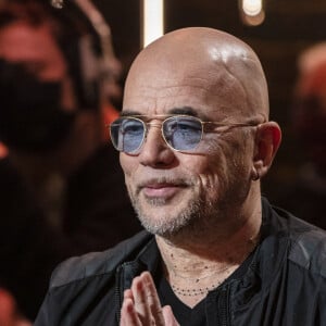 Exclusif - Pascal Obispo - Backstage pendant l'émission On Est En Direct (OEED) , présentée par Laurent Ruquier et diffusée en direct le 16 janvier 2021 sur France 2 à Paris le 16 janvier 2021 © Jack Tribeca / Bestimage 