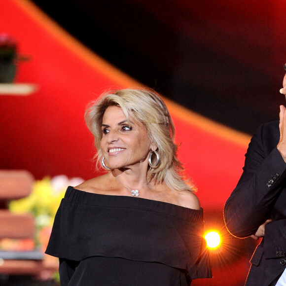 Exclusif - Ary Abittan et Marlène Abittan (mère) - Surprises - Enregistrement de l'émission "La Chanson secrète 8" à la Seine musicale à Paris, diffusée le 4 septembre sur TF1 © Gaffiot-Moreau / Bestimage 
