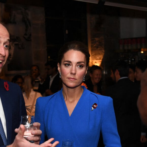 Catherine "Kate Middleton" et le prince William, duc et duchesse de Cambridge lors de la réception à la distillerie Clydeside à Glasgow pour les gagnants et finalistes du premier prix Earthshot en marge de la COP26 le 1er novembre 2021.