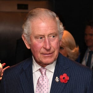 Le prince Charles, prince de Galles lors de la réception à la distillerie Clydeside à Glasgow pour les gagnants et finalistes du premier prix Earthshot en marge de la COP26 le 1er novembre 2021.  The Prince of Wales arrives at the Clydeside Distillery, Glasgow, for a reception for the key members of the Sustainable Markets Initiative and the Winners and Finalists of the first Earthshot Prize Awards as the COP26 UN Climate Change Conference takes place in Glasgow. Picture date: Monday November 1, 2021. 