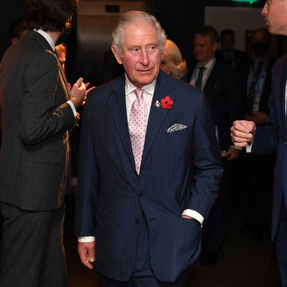 Le prince Charles, prince de Galles lors de la réception à la distillerie Clydeside à Glasgow pour les gagnants et finalistes du premier prix Earthshot en marge de la COP26 le 1er novembre 2021.  The Prince of Wales arrives at the Clydeside Distillery, Glasgow, for a reception for the key members of the Sustainable Markets Initiative and the Winners and Finalists of the first Earthshot Prize Awards as the COP26 UN Climate Change Conference takes place in Glasgow. Picture date: Monday November 1, 2021. 