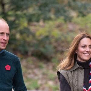 Catherine "Kate" Middleton, duchesse de Cambridge lors d'une visite aux scouts pour leur campagne, à Alexandra Park (Glasgow, Ecosse). Elle se trouve au côté de son époux le prince William. 1er novembre 2021