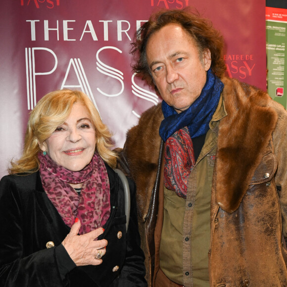 Exclusif - Nicoletta et son mari Jean-Christophe Molinier - Inauguration du théâtre de Passy lors du spectacle Joséphine B à Paris le 8 novembre 2021. © Coadic Guirec/Bestimage