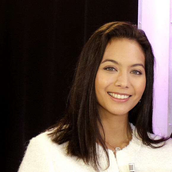 Exclusif - Vaimalama Chaves (Miss France 2019) - Enregistrement de l'émission "L'Instant de luxe" présentée par Jordan de Luxe à Paris le 8 novembre 2021. © Cédric Perrin/Bestimage