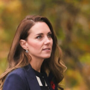 Kate Middleton, duchesse de Cambridge, arrive au musée de la guerre à Londres, le 10 novembre 2021.