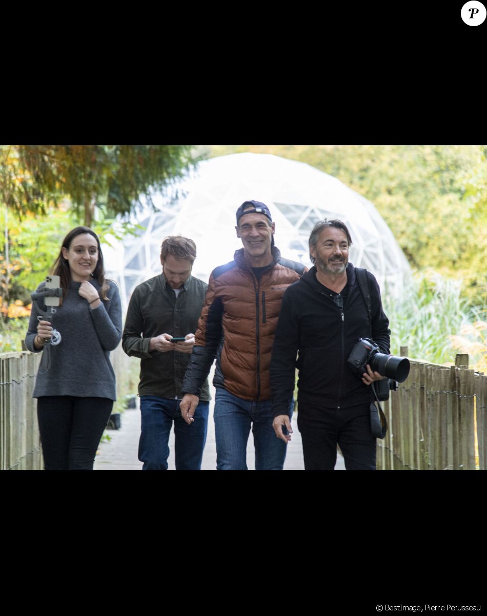 Exclusif - Mike Horn - Autour de Doigby, les Youtubeurs B.Lorber, H.Tran, L.Camilleri, S.Péirssé ont reçu 31 invités dont M. Horn, C.Dion, P.Larrouturou, B.Poirson, pour décrypter les enjeux liés aux changements climatiques et imaginer le monde de demain, lors du premier événement d'infotainment 100% digital, "Youtopia", une émission diffusée en live interactif durant 14 heures sur Youtube depuis la Fondation Goodplanet, en marge de la Cop26 (1er - 12 novembre 2021). © Pierre Perusseau / Bestimage