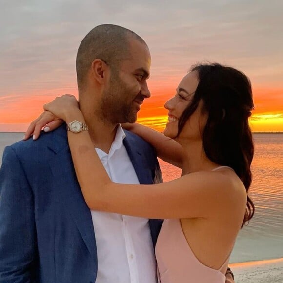 Alizé Lim et Tony Parker, duo complice pour un mariage au Mexique.