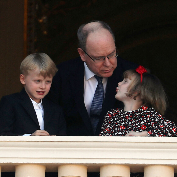 Le prince Albert II de Monaco, le prince héréditaire Jacques et la princesse Gabriella lors de la célébration de la Fête Dieu à Monaco. © Jean-François Ottonello / Nice Matin / Bestimage